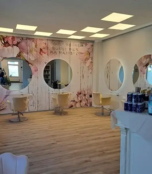 Salon Haarscharf in Wildau